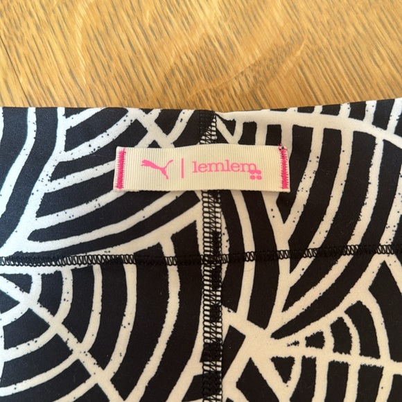 PUMA biker shorts - Picture 3 of 5